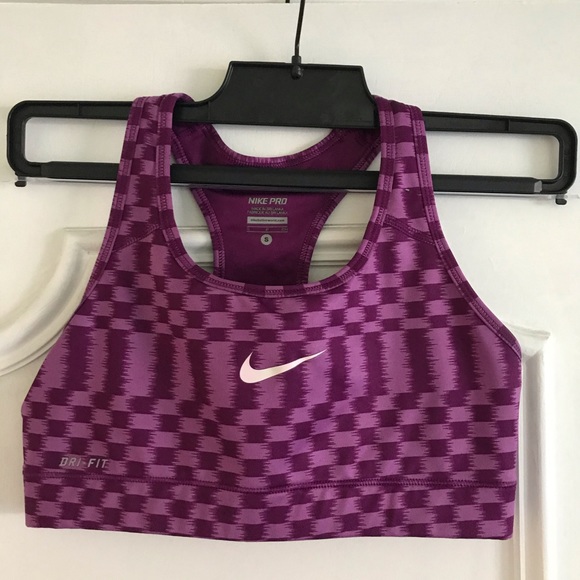Other - Nike Sports Bra